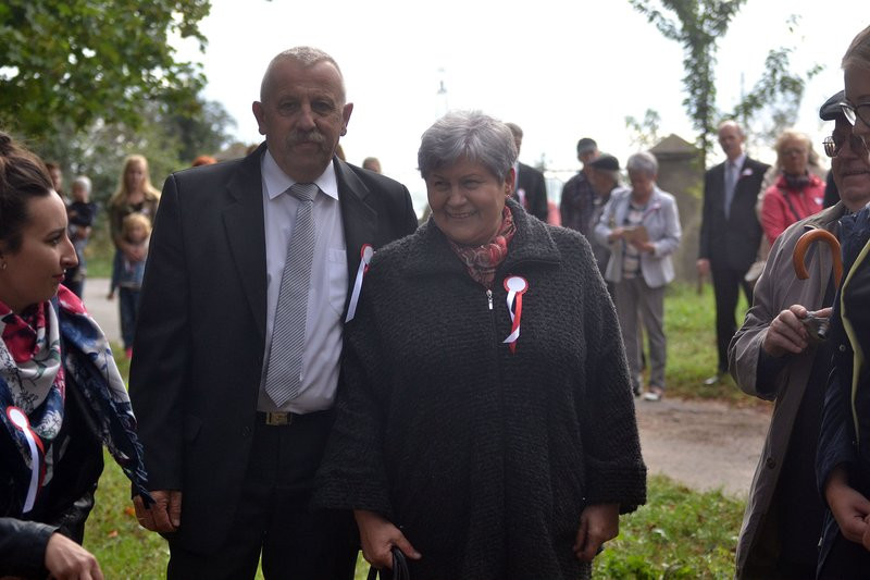 Cis dla powstańców posadzono w Mierzejewie (zdjęcia)