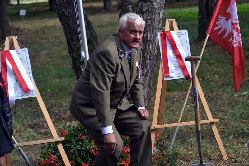 Cis dla powstańców posadzono w Mierzejewie (zdjęcia)
