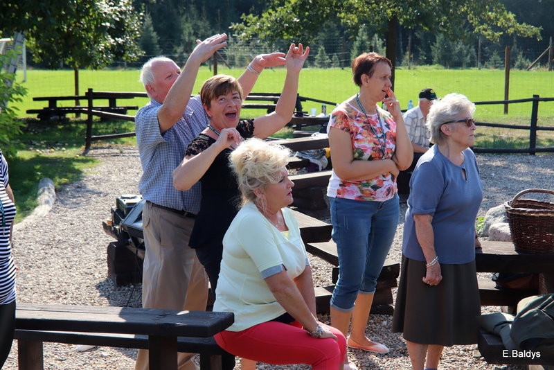 Seniorzy szukali grzybów (zdjęcia)
