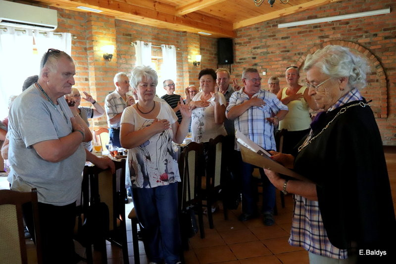Seniorzy szukali grzybów (zdjęcia)