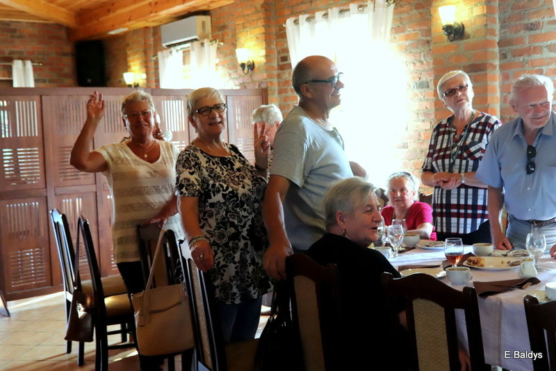 Seniorzy szukali grzybów (zdjęcia)