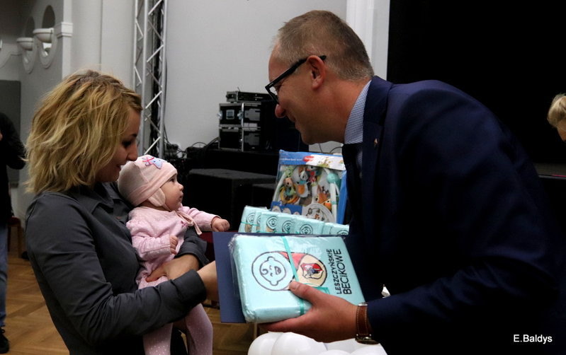 Becikowe dla najmłodszych leszczynian (zdjęcia)