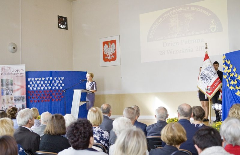 Prawdziwie akademickie liceum (zdjęcia)
