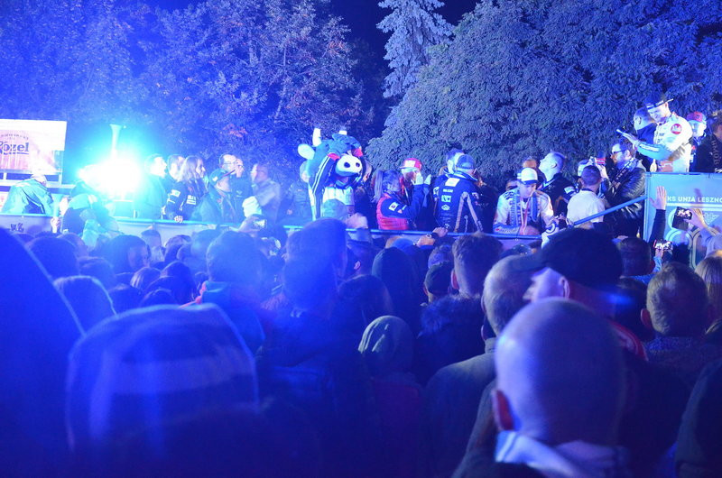 Złote Byki wśród kibiców (zdjęcia)