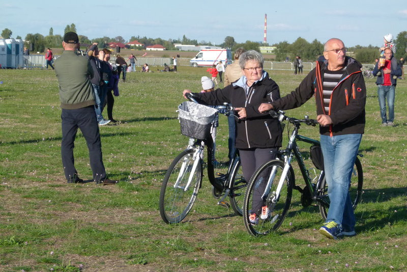 Sporo publiczności na Mini Pikniku Szybowcowym (zdjęcia)