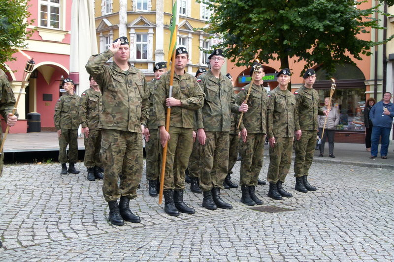Pamiątkowa płyta dla przeciwlotników (zdjęcia)