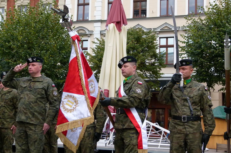 Pamiątkowa płyta dla przeciwlotników (zdjęcia)