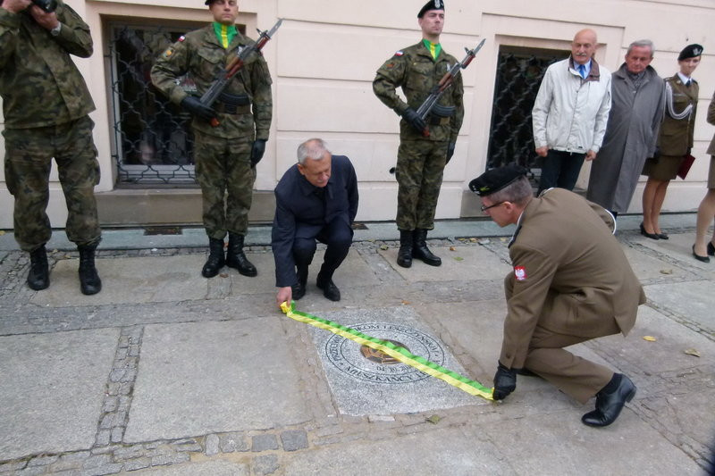 Pamiątkowa płyta dla przeciwlotników (zdjęcia)