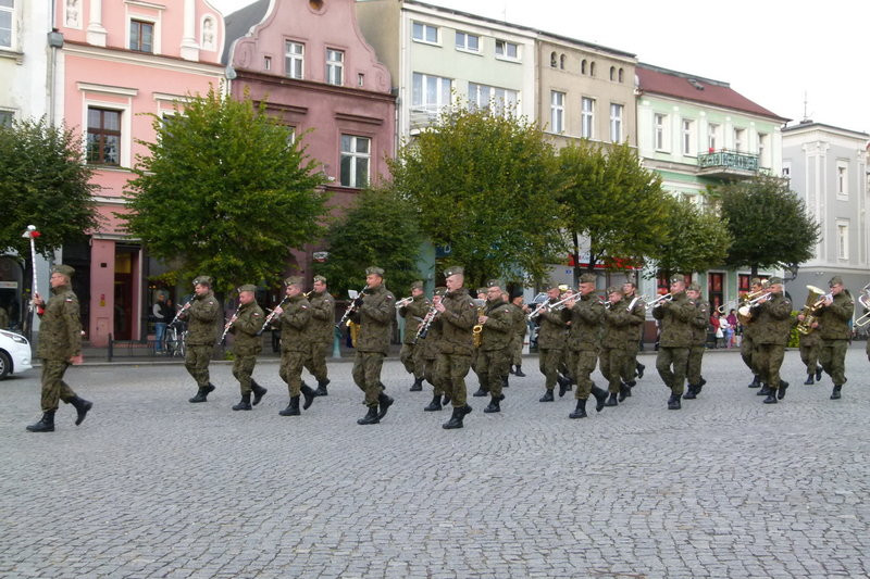 Pamiątkowa płyta dla przeciwlotników (zdjęcia)
