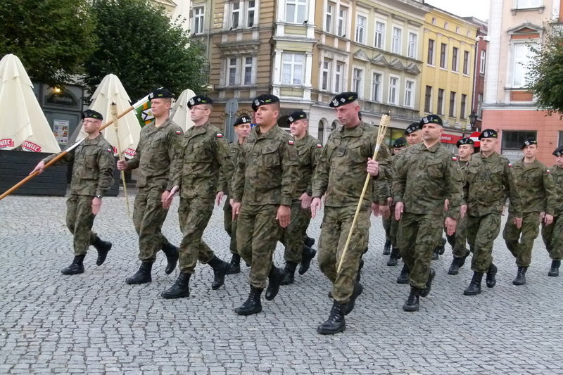 Pamiątkowa płyta dla przeciwlotników (zdjęcia)