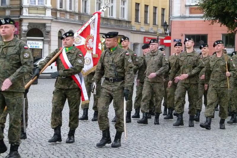 Pamiątkowa płyta dla przeciwlotników (zdjęcia)