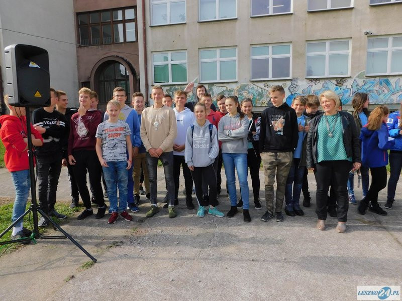 Boisko przy SP12 otwarte (zdjęcia)