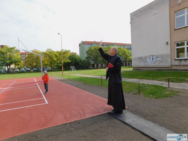 Boisko przy SP12 otwarte (zdjęcia)