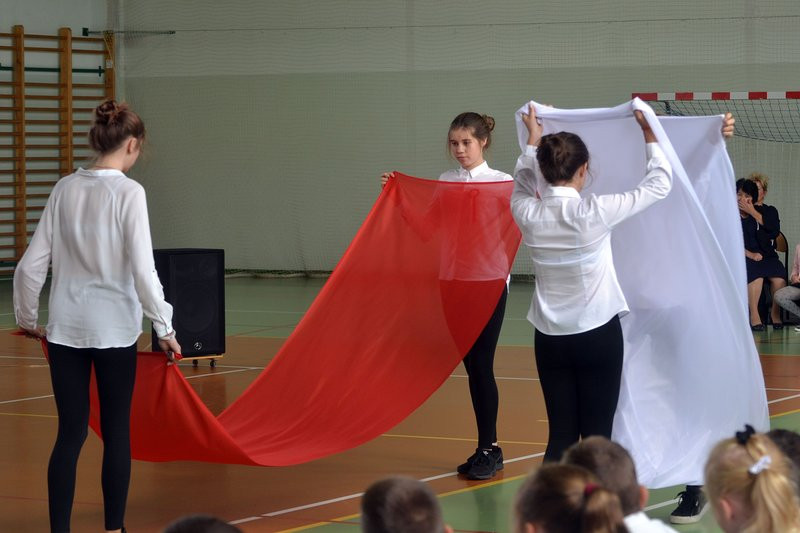 Odsłonięcie muralu w Pawłowicach (zdjęcia)