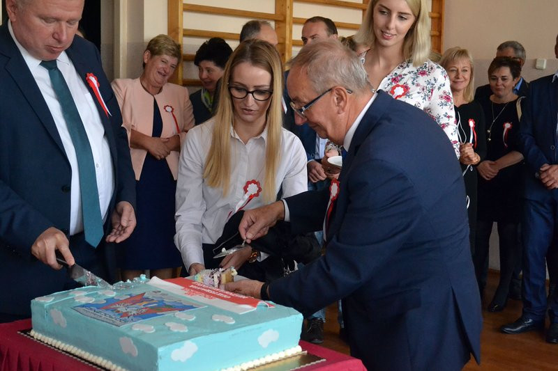 Odsłonięcie muralu w Pawłowicach (zdjęcia)