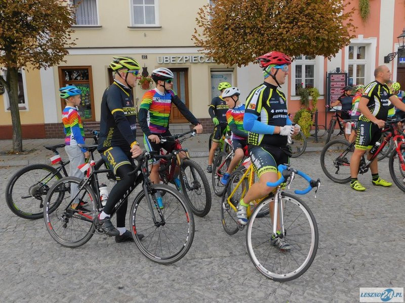 100 kilometrów na 100. rocznicę (zdjęcia)