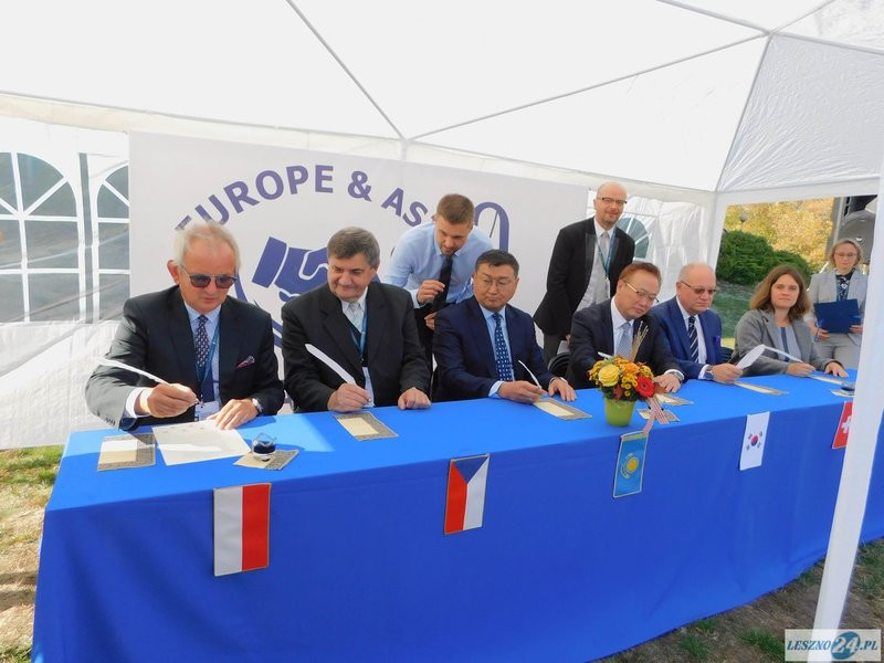 Wspólna deklaracja i Ogród Narodów (zdjęcia)