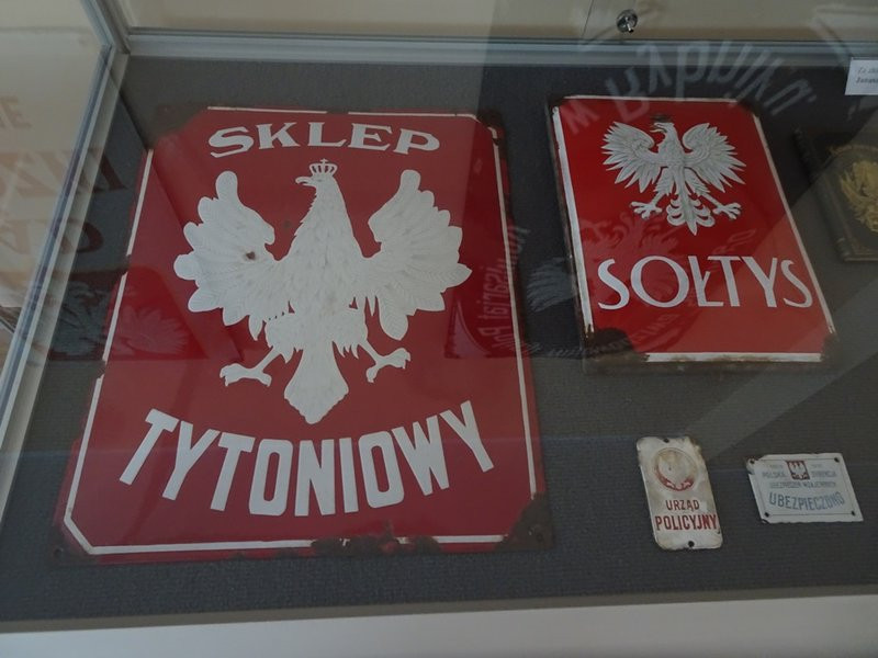 Jak się zmieniał symbol kraju (zdjęcia)