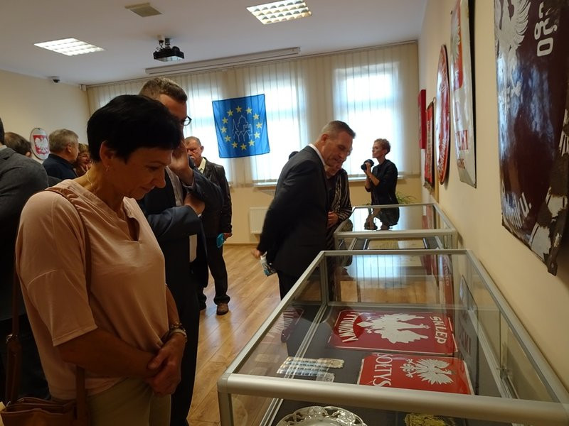 Jak się zmieniał symbol kraju (zdjęcia)
