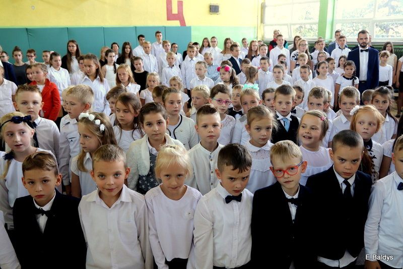 Dzień Nauczyciela w Osiecznej (zdjęcia)