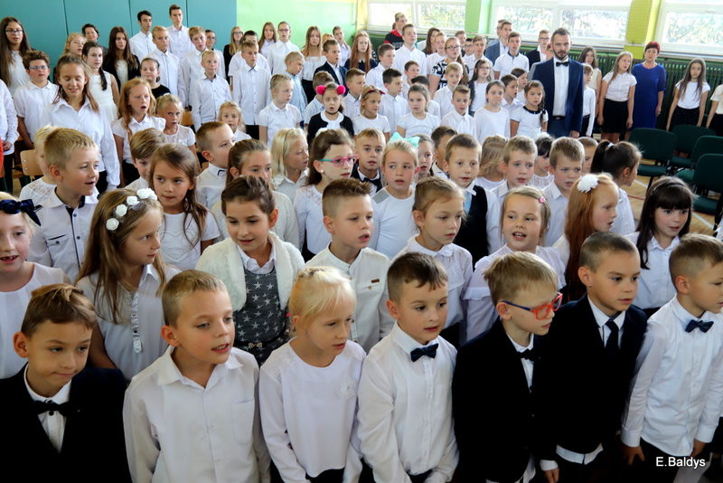Dzień Nauczyciela w Osiecznej (zdjęcia)