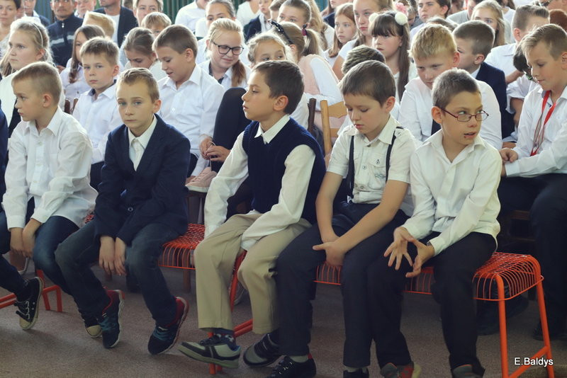 Dzień Nauczyciela w Osiecznej (zdjęcia)