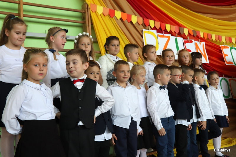 Dzień Nauczyciela w Osiecznej (zdjęcia)
