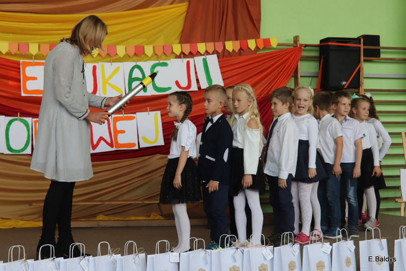 Dzień Nauczyciela w Osiecznej (zdjęcia)