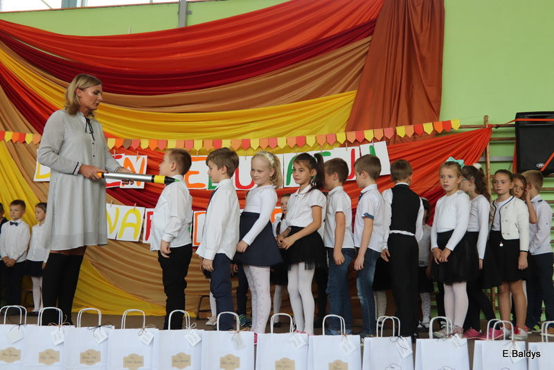 Dzień Nauczyciela w Osiecznej (zdjęcia)