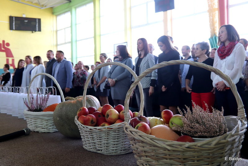 Dzień Nauczyciela w Osiecznej (zdjęcia)