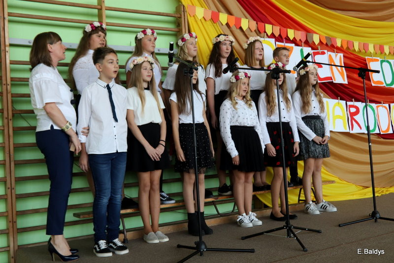 Dzień Nauczyciela w Osiecznej (zdjęcia)