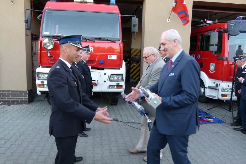 Sprzęt dla OSP Święciechowa (kilka zdjęć)