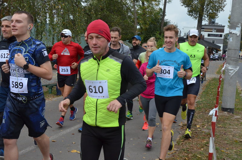 600 biegaczy Crossu Sułkowskiego (zdjęcia)