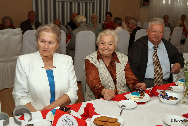 Jubileusz Klubu Seniora LOB S.A. (zdjęcia)