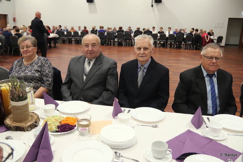 Gminny Dzień Seniora w Osiecznej (zdjęcia)