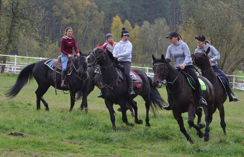 Hula hop na bukówieckim Hubertusie (zdjęcia)