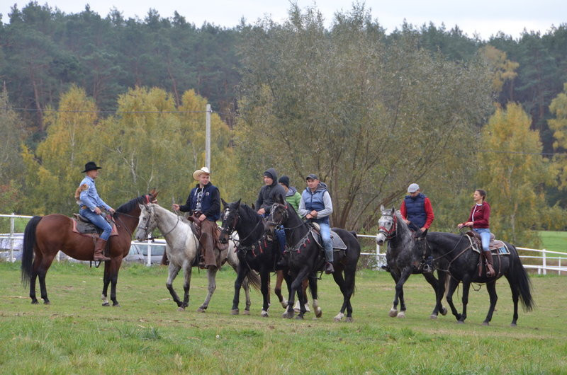 Hula hop na bukówieckim Hubertusie (zdjęcia)