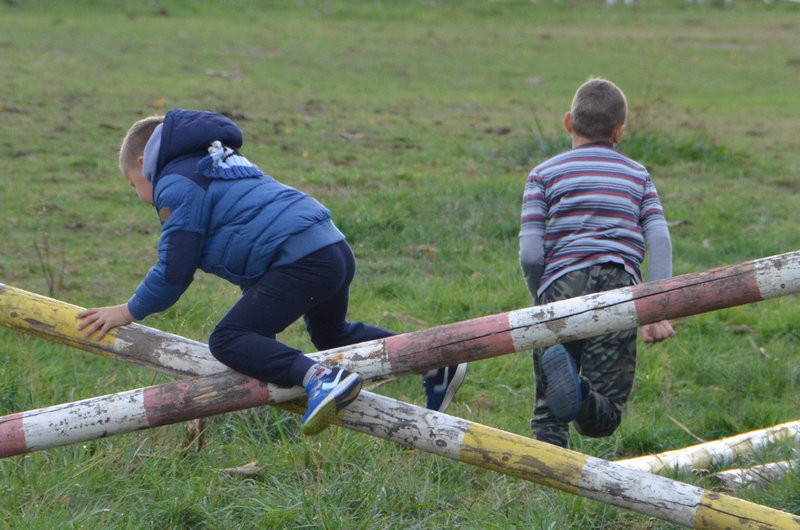 Hula hop na bukówieckim Hubertusie (zdjęcia)