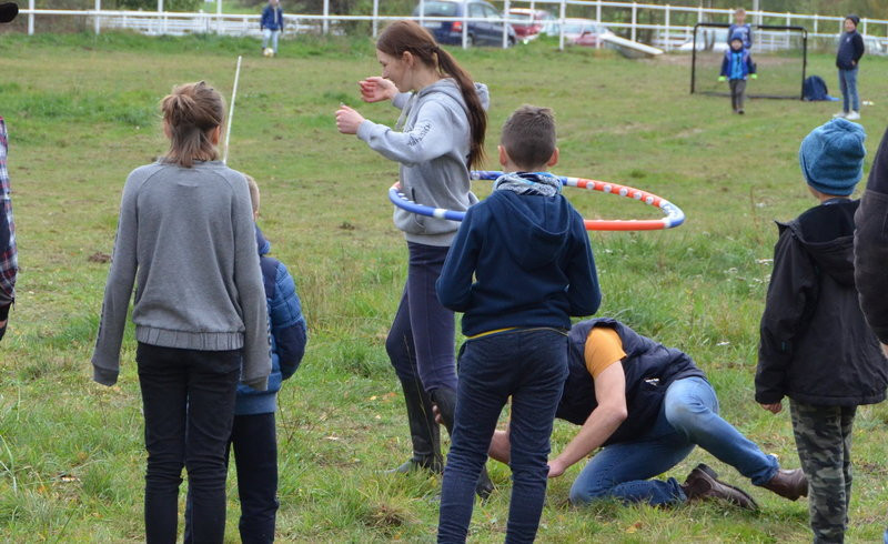 Hula hop na bukówieckim Hubertusie (zdjęcia)