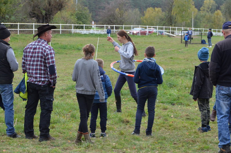 Hula hop na bukówieckim Hubertusie (zdjęcia)