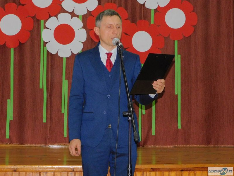 Śpiewali piosenki patriotyczne (zdjęcia)