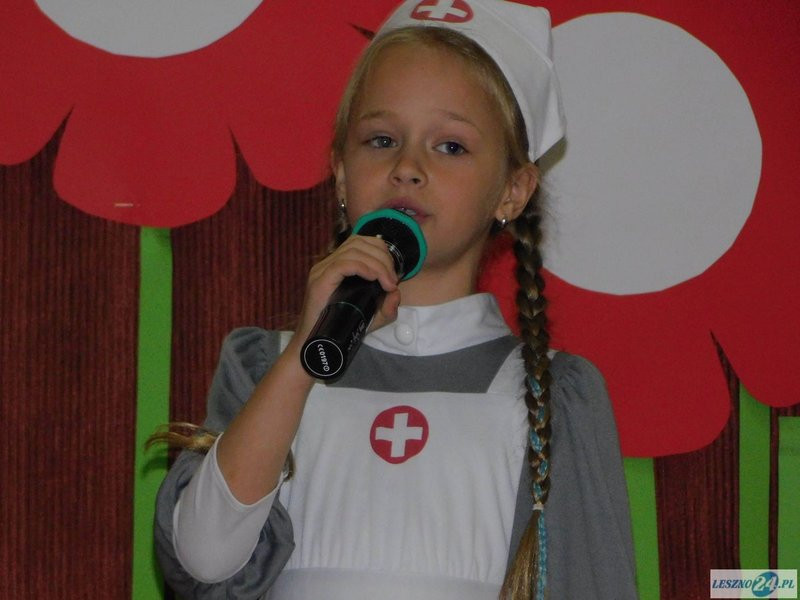 Śpiewali piosenki patriotyczne (zdjęcia)
