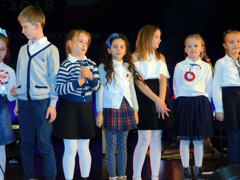 Młodzież mówiła o niepodległości (zdjęcia)