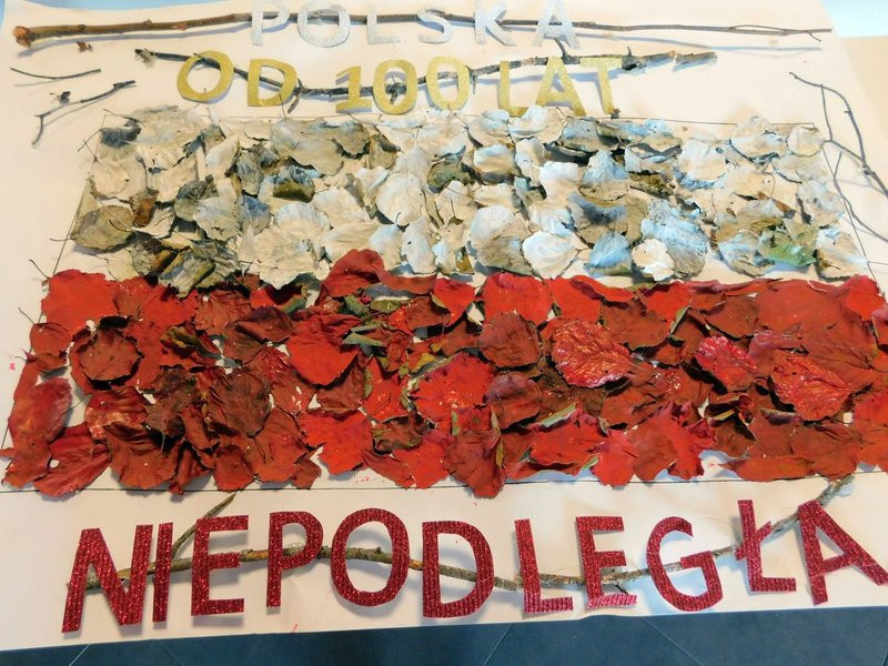 Młodzież mówiła o niepodległości (zdjęcia)