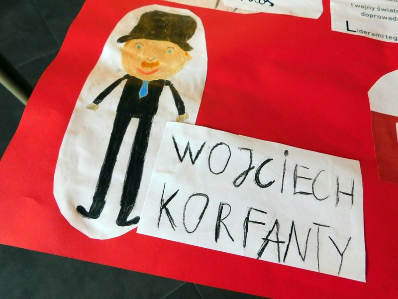 Młodzież mówiła o niepodległości (zdjęcia)