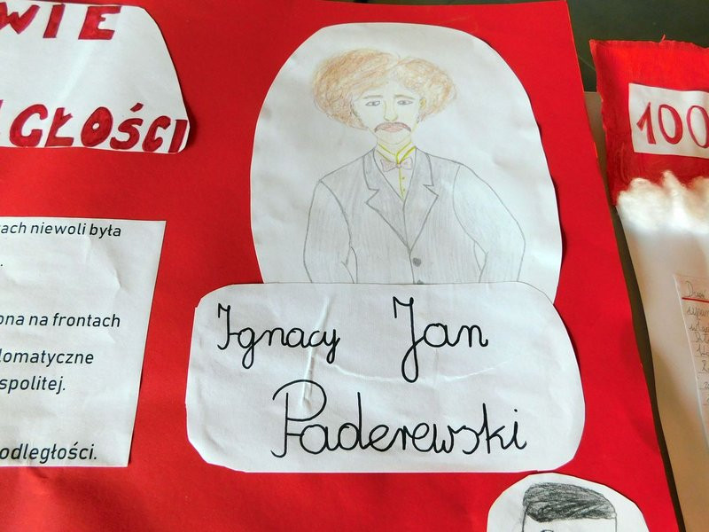 Młodzież mówiła o niepodległości (zdjęcia)