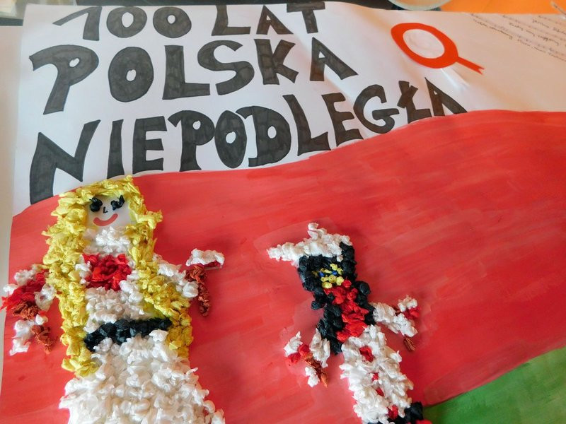 Młodzież mówiła o niepodległości (zdjęcia)