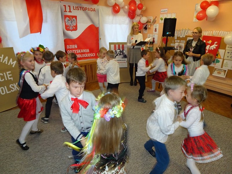 100 tulipanów na 100-lecie Polski (zdjęcia)