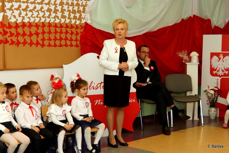 Biało-czerwona akademia w PM 13 (zdjęcia)