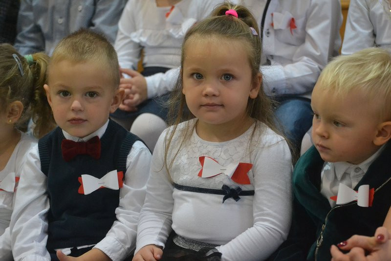 Patriotycznie w Nowym Belęcinie (zdjęcia)